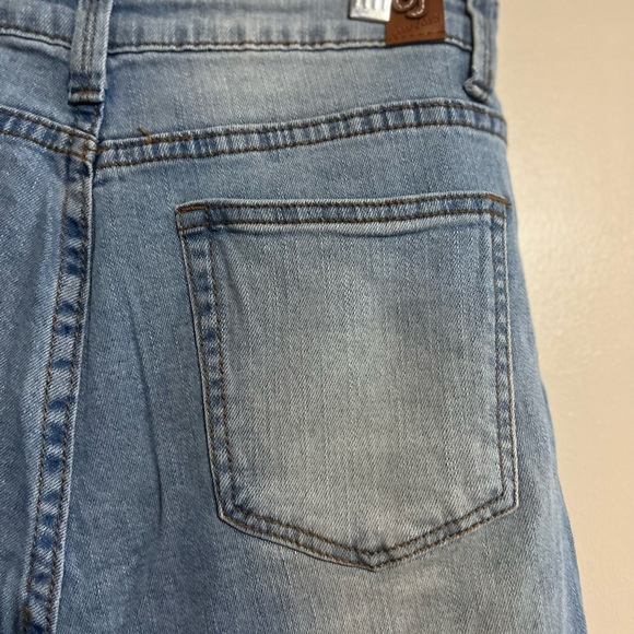 GOGO Jeans High Rise Ankle Crop Size 9 - Picture 9 of 9